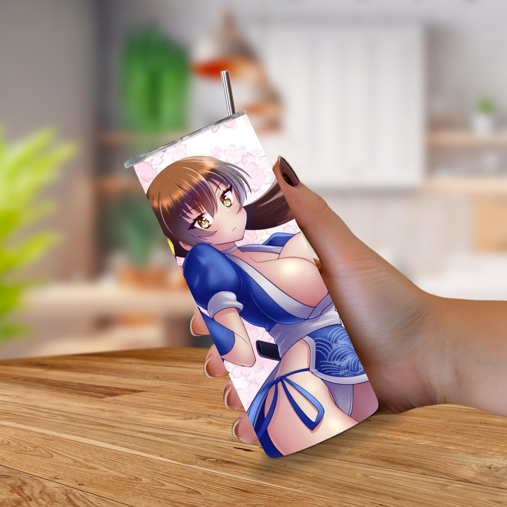 Hand holding a 20oz Tumbler with a anime character Kasumi of Dead or Alive. 